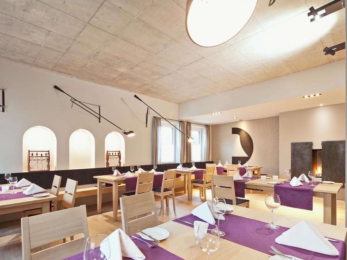 Hotel&Restaurant Zur Glocke Hochstadt an der Donau Exterior foto